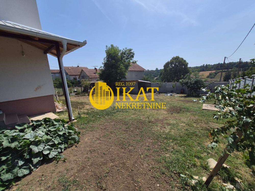 Slika 2 - Košutica,  Kuća na prodaju, 180m2, 160.000€