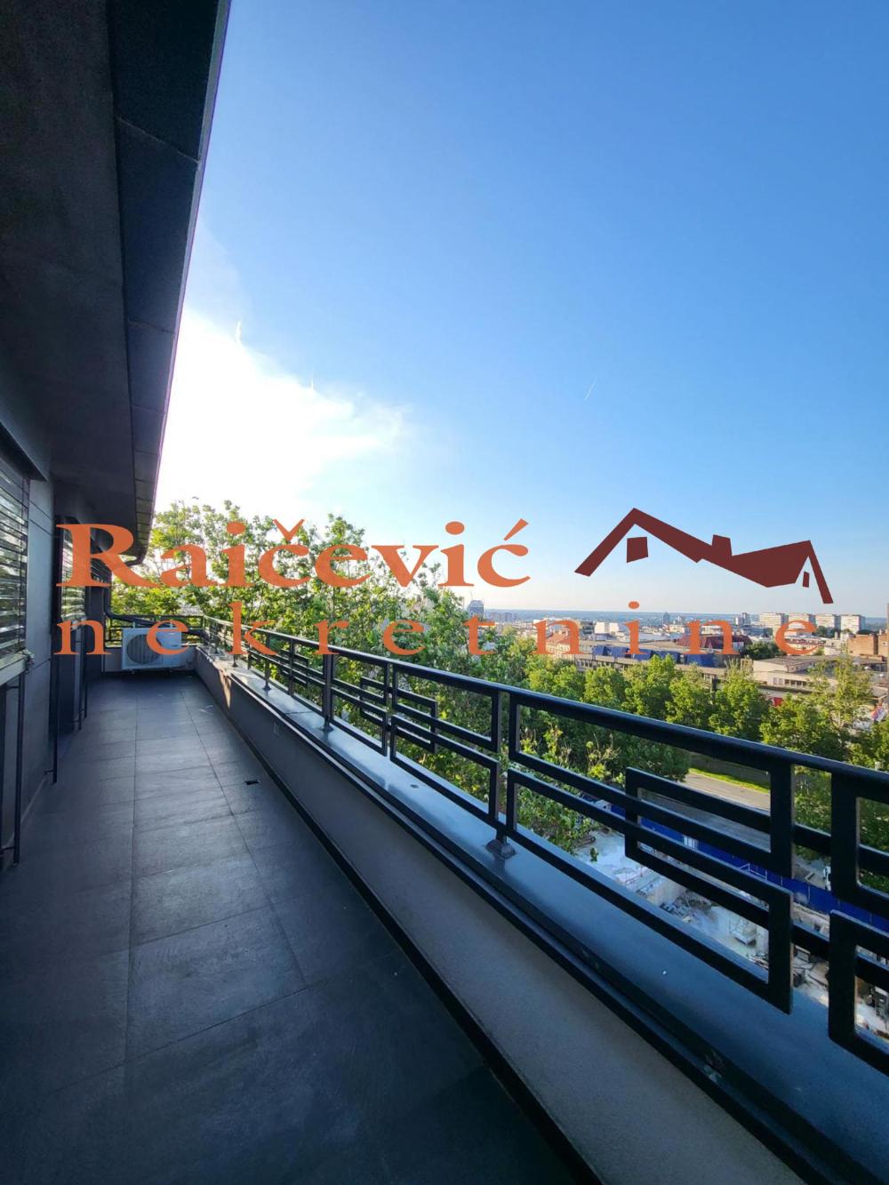 Slika 5 - Niska, Petosoban stan na prodaju, 198m2, 870.000€