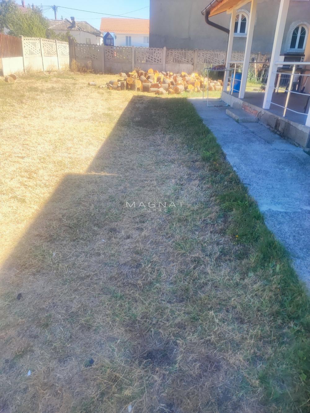 Slika 8 -  Kuća na prodaju, 250m2, 120.000€