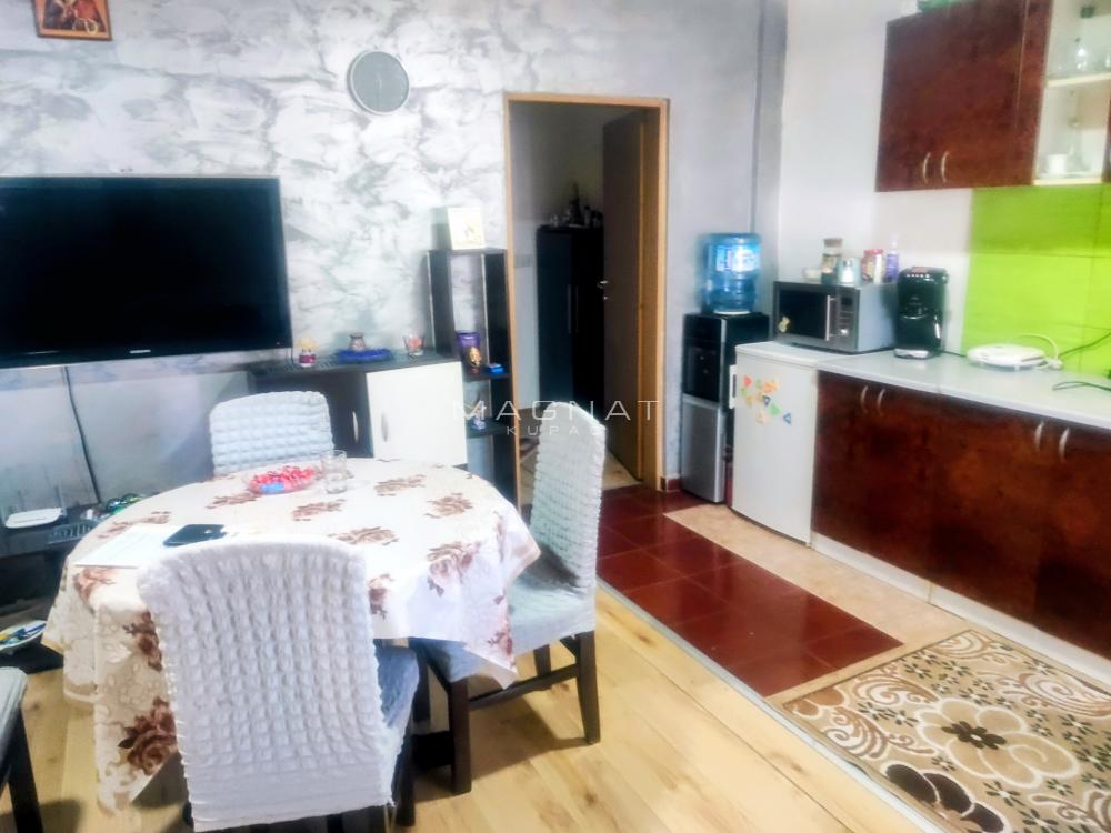 Slika 9 -  Kuća na prodaju, 250m2, 120.000€