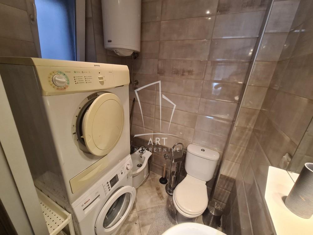 Slika 11 - Makenzijeva, Trosoban stan za izdavanje, 65m2, 1.000€