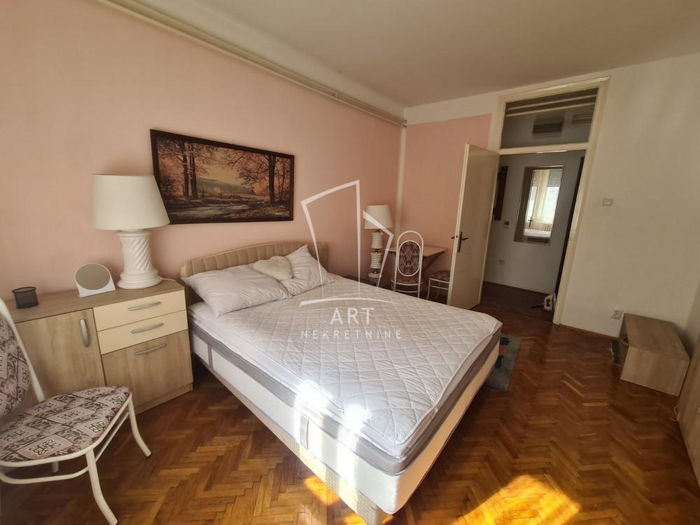 Slika 4 - Makenzijeva, Trosoban stan za izdavanje, 65m2, 1.000€