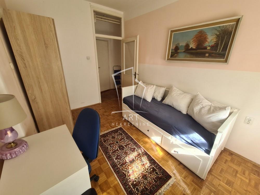 Slika 6 - Makenzijeva, Trosoban stan za izdavanje, 65m2, 1.000€