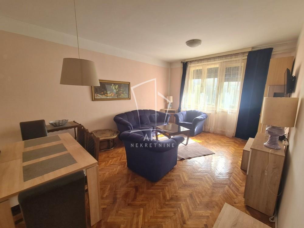 Glavna slika -Makenzijeva, Trosoban stan za izdavanje, 65m2, 1.000€