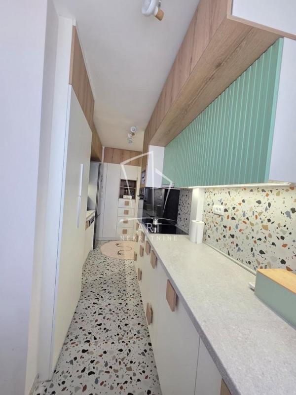 Slika 11 - Braće Srnić, Trosoban stan na prodaju, 61m2, 253.000€