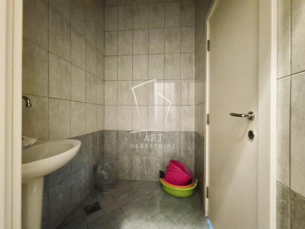 Slika 6 - Bulevar Kralja Aleksandra,  Lokal na prodaju, 33m2, 120.000€