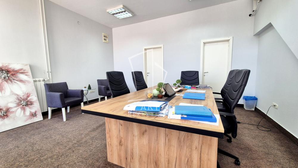 Slika 2 - Bulevar Kralja Aleksandra,  Lokal na prodaju, 33m2, 120.000€