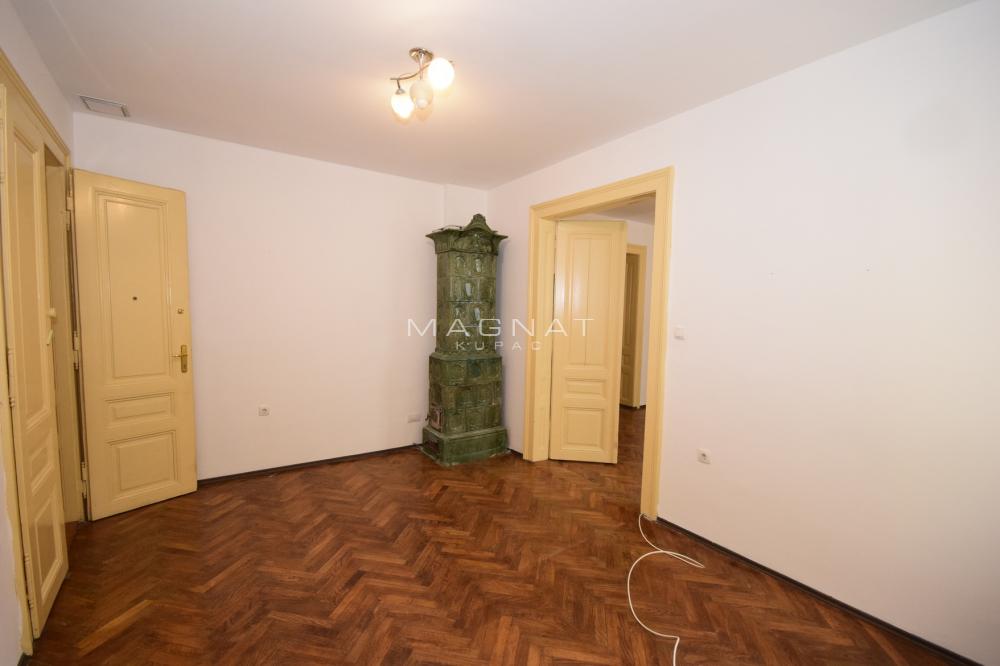 Slika 1 - Resavska, Dvoiposoban stan na prodaju, 81m2, 310.000€