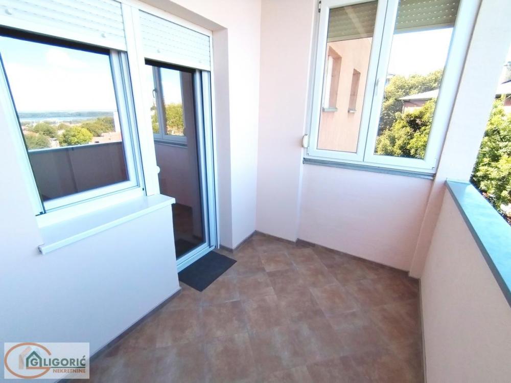 Slika 8 - Jednoiposoban stan na prodaju, 30m2, 105.000€