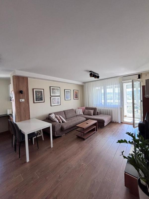 Slika 1 - Dvoiposoban stan na prodaju, 60m2, 198.000€