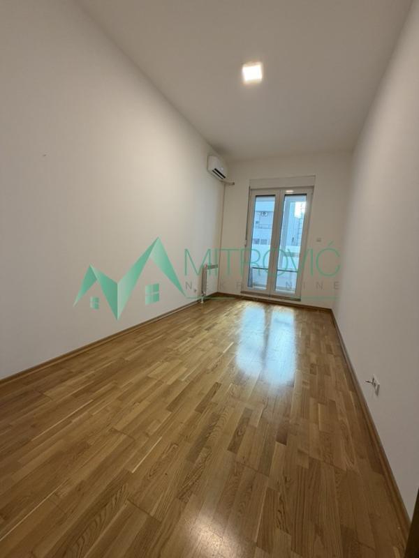Slika 3 -  Lokal za izdavanje, 113m2, 1.250€