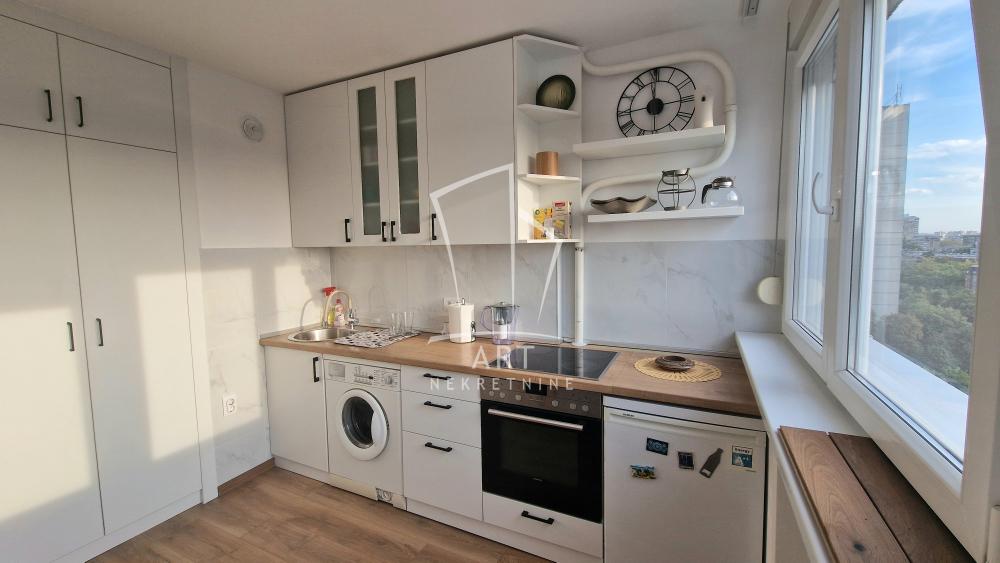 Slika 3 - Karađorđev Trg, Jednosoban stan za izdavanje, 34m2, 650€