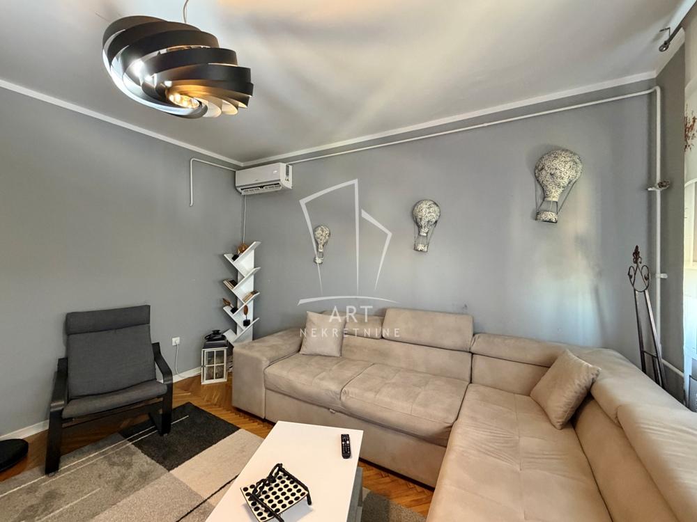 Slika 2 - Južni Bulevar, Dvoiposoban stan na prodaju, 54m2, 249.000€