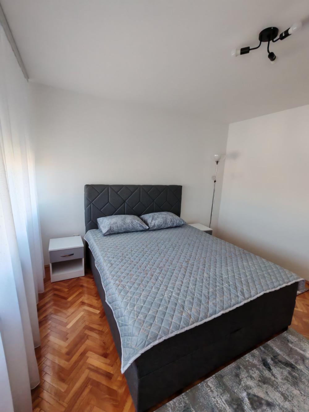 Slika 3 - Bulevar Zorana Đinđića, Dvoiposoban stan za izdavanje, 55m2, 400€