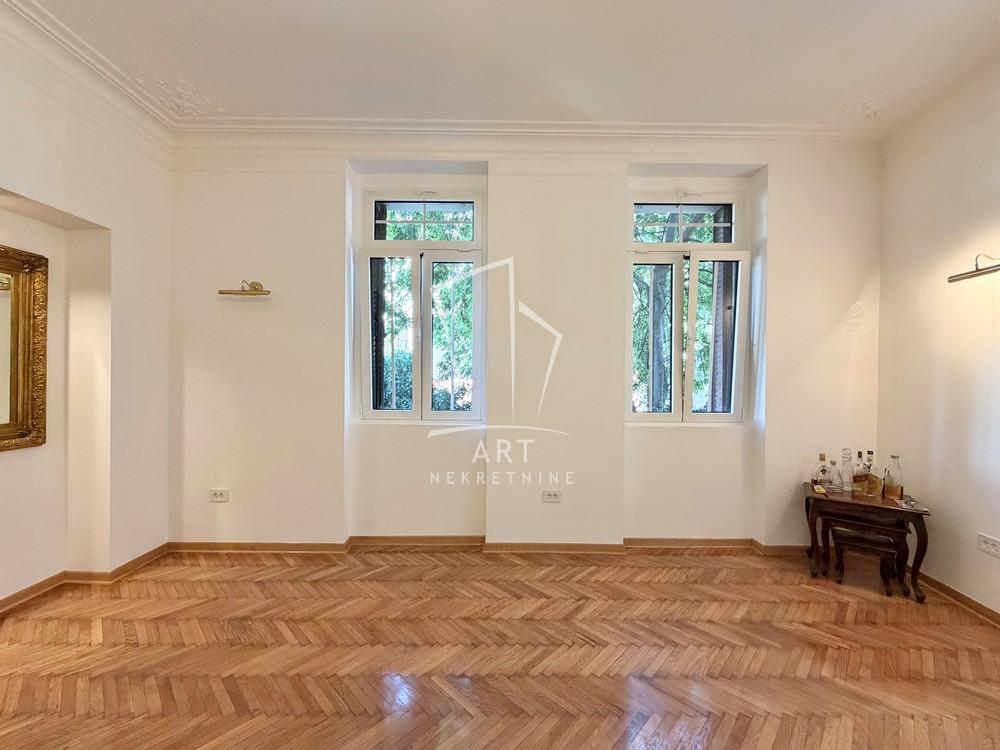 Slika 1 - Đorđa Vajferta, Troiposoban stan za izdavanje, 84m2, 1.470€