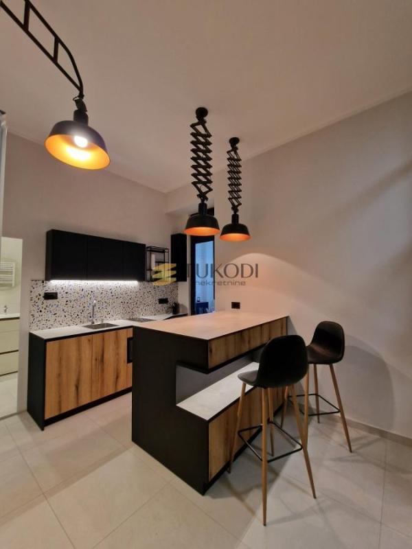 Slika 3 -  Lokal za izdavanje, 100m2, 1.300€