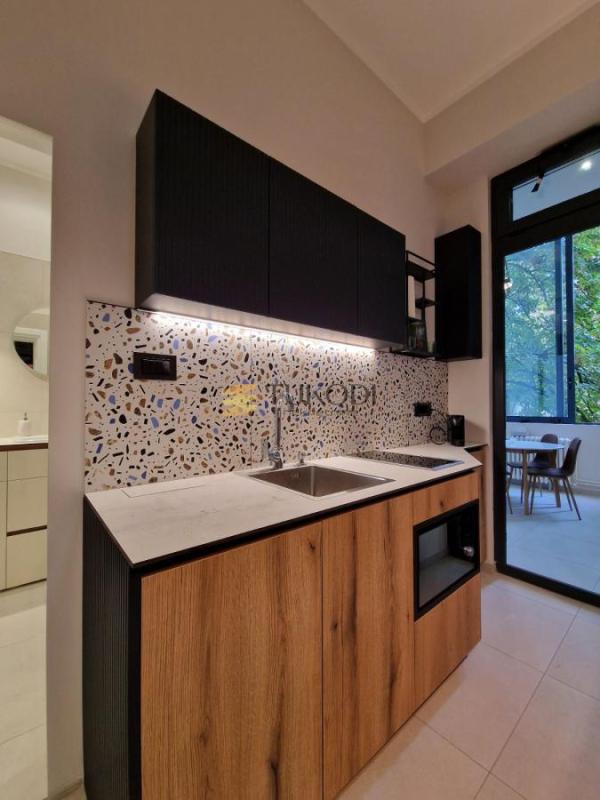 Slika 8 -  Lokal za izdavanje, 100m2, 1.300€
