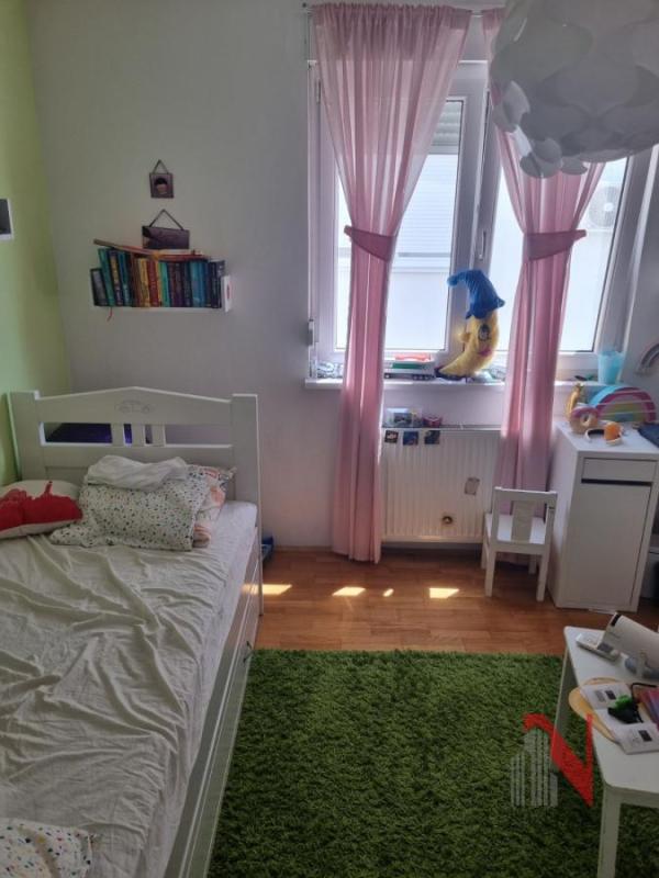 Slika 3 - MORNARSKA, Trosoban stan za izdavanje, 72m2, 600€