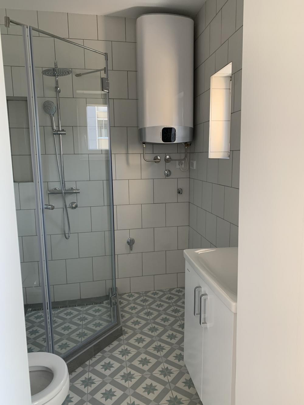 Slika 9 - Miće Popovića, Dvoiposoban stan za izdavanje, 52m2, 1.200€