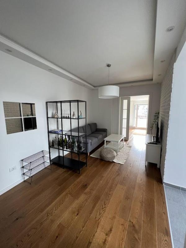 Glavna slika -Miće Popovića, Dvoiposoban stan za izdavanje, 52m2, 1.200€