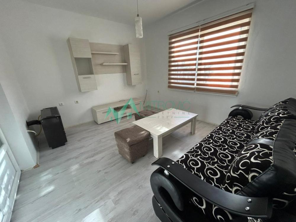 Glavna slika -Jednosoban stan za izdavanje, 40m2, 230€