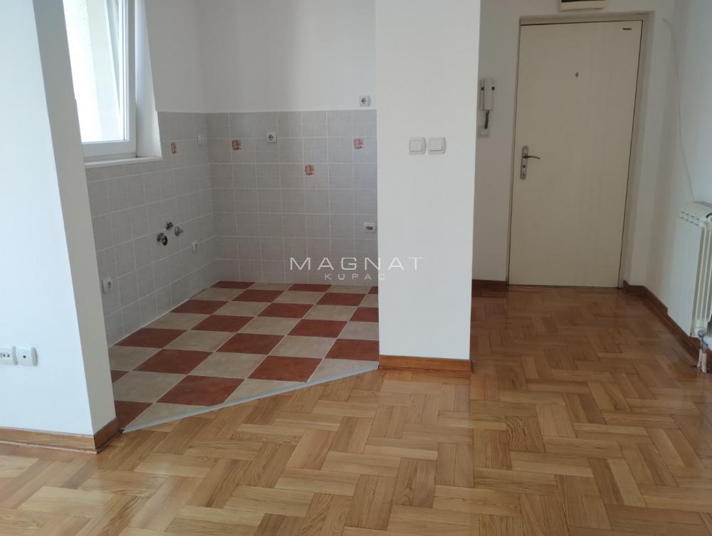 Slika 6 - Trosoban stan na prodaju, 65m2, 305.500€