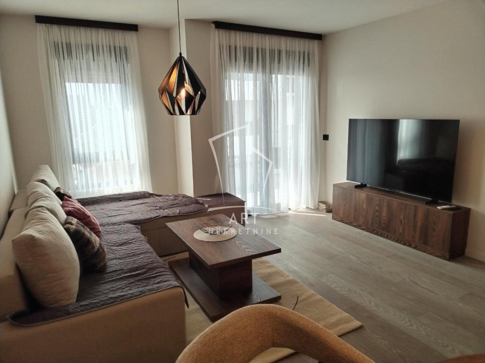 Slika 7 - Tetovska, Dvoiposoban stan za izdavanje, 71m2, 750€