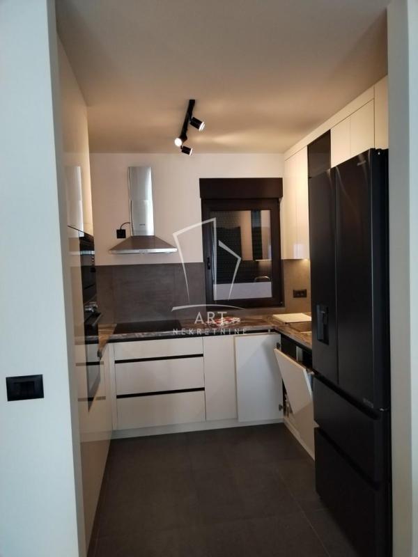 Slika 3 - Tetovska, Dvoiposoban stan za izdavanje, 71m2, 750€