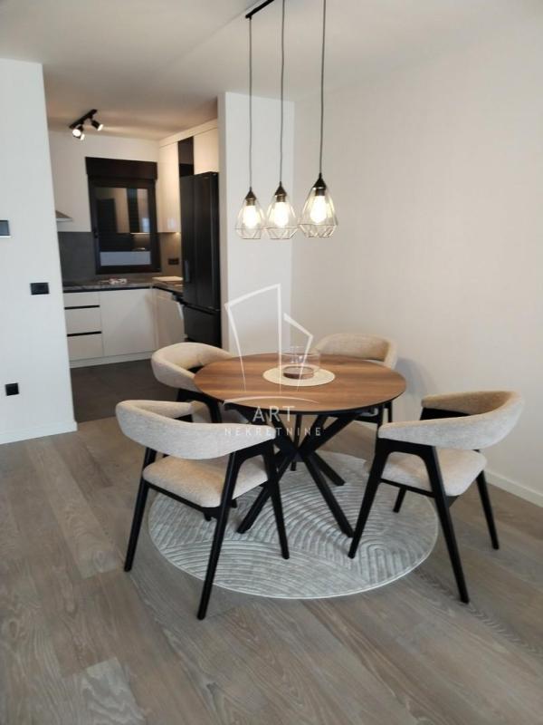 Slika 1 - Tetovska, Dvoiposoban stan za izdavanje, 71m2, 750€