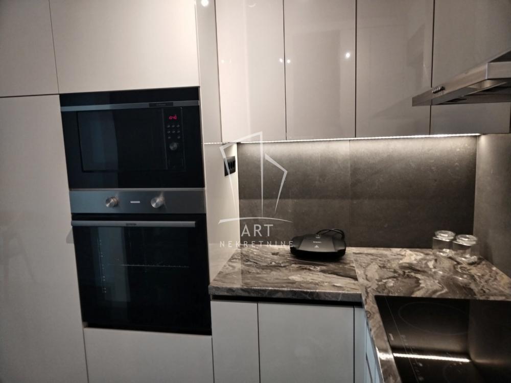 Slika 5 - Tetovska, Dvoiposoban stan za izdavanje, 71m2, 750€
