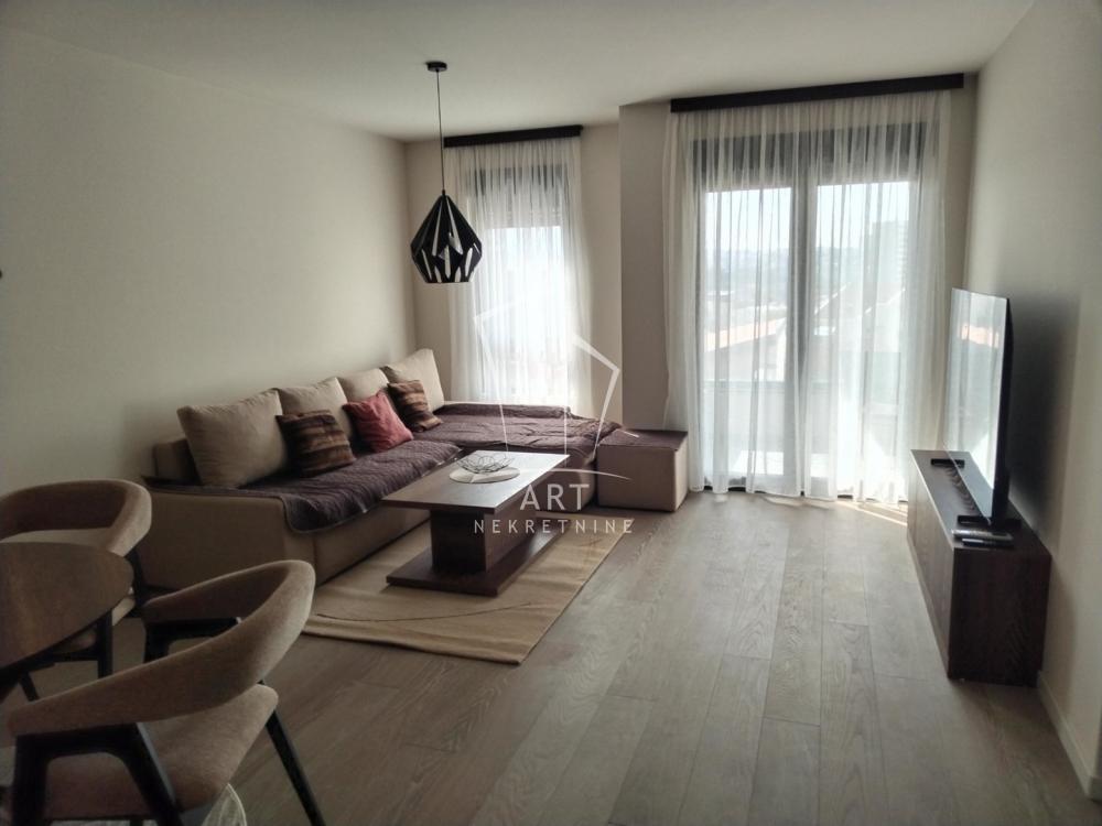 Slika 6 - Tetovska, Dvoiposoban stan za izdavanje, 71m2, 750€