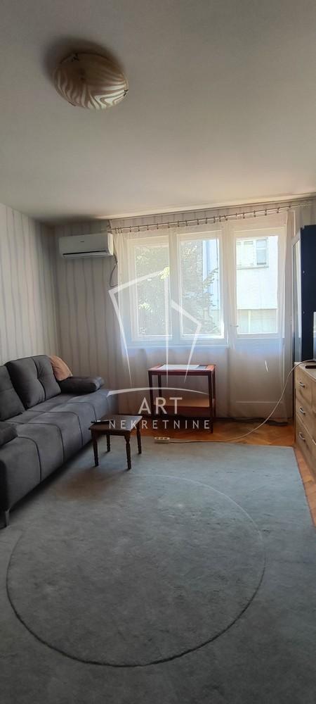 Slika 1 - Risanska, Jednosoban stan za izdavanje, 38m2, 400€