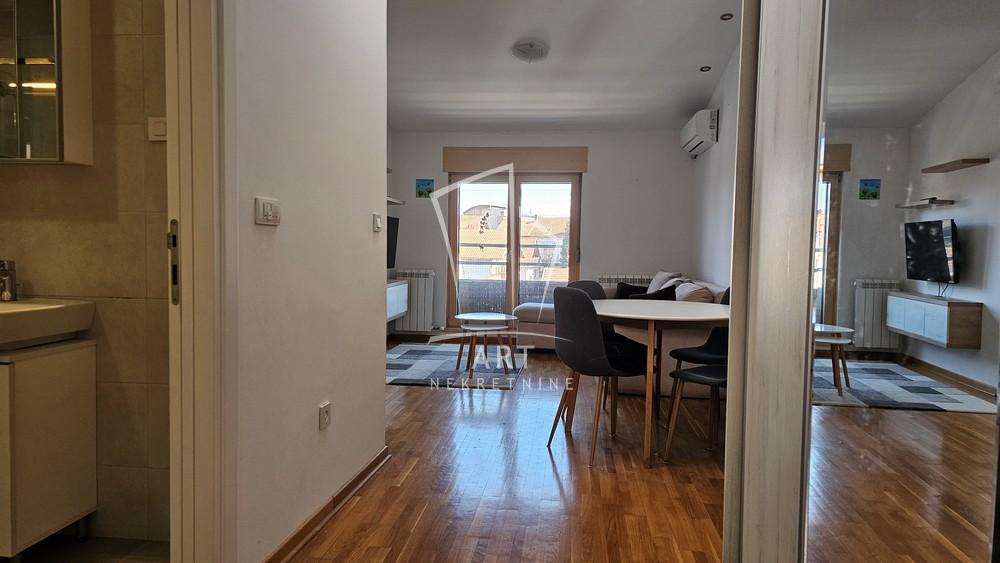 Slika 1 - Voje Veljkovića, Jednoiposoban stan na prodaju, 34m2, 153.000€
