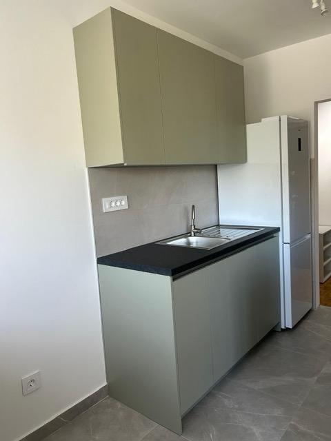 Slika 3 - Strumička, Dvosoban stan za izdavanje, 45m2, 700€