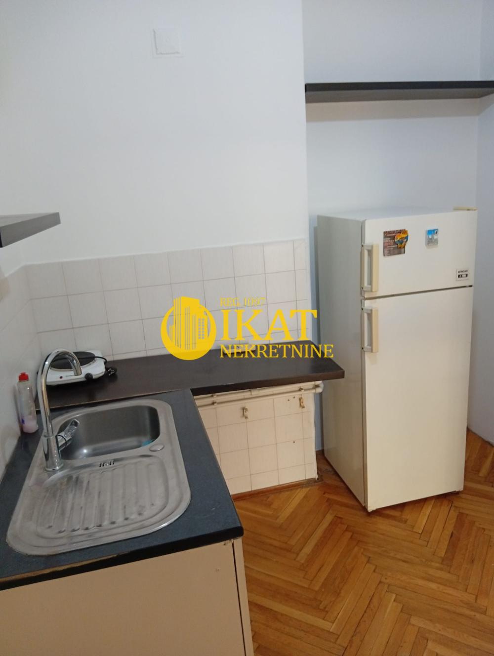 Slika 5 - Stevana Sremca, Dvosoban stan za izdavanje, 50m2, 800€