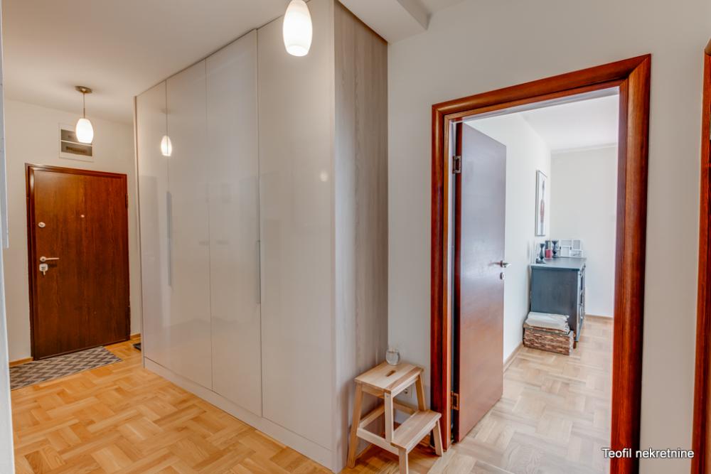 Slika 2 - Dragana Rakića, Trosoban stan na prodaju, 76m2, 249.000€
