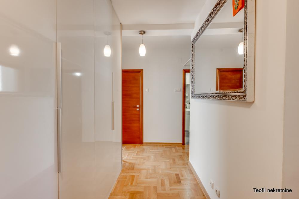 Slika 3 - Dragana Rakića, Trosoban stan na prodaju, 76m2, 249.000€