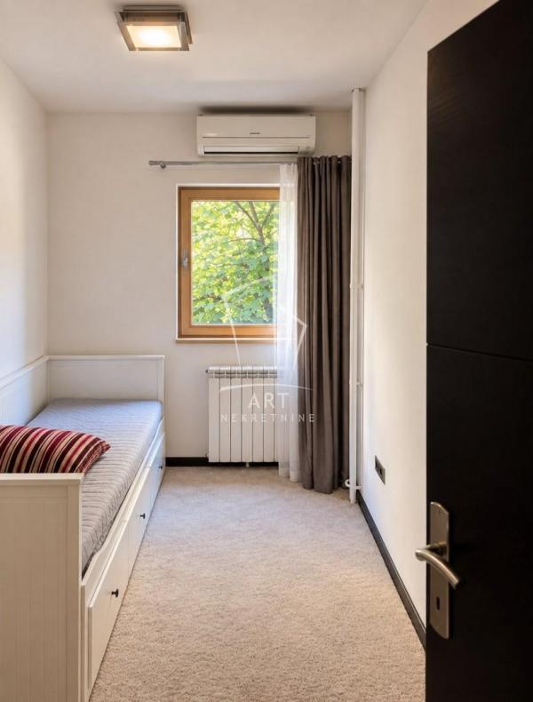 Slika 7 - Braće Jugovića, Četvorosoban stan za izdavanje, 87m2, 1.600€