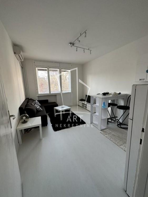 Slika 2 - Hadži Ruvimova, Jednoiposoban stan za izdavanje, 38m2, 700€