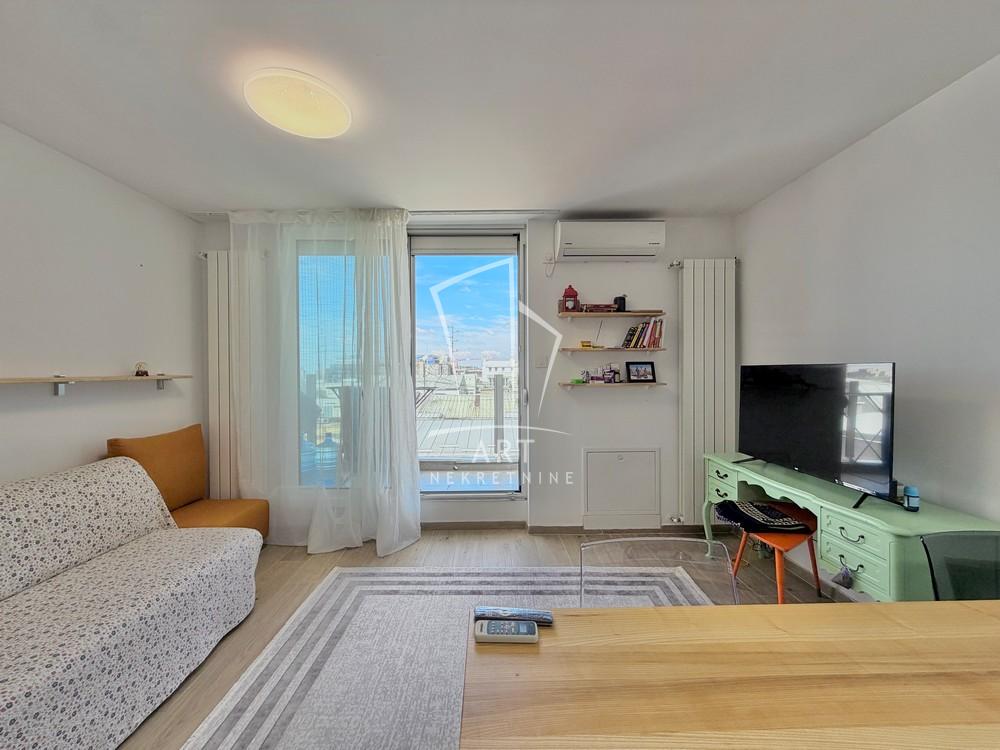 Slika 1 - Smiljanićeva, Dvosoban stan za izdavanje, 46m2, 700€
