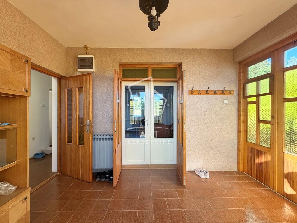 Slika 1 - Kosmajskih partizana, Kuća na prodaju, 138m2, 140.000€