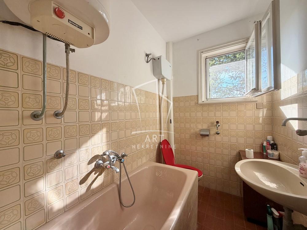 Slika 9 - Kosmajskih partizana, Kuća na prodaju, 138m2, 140.000€