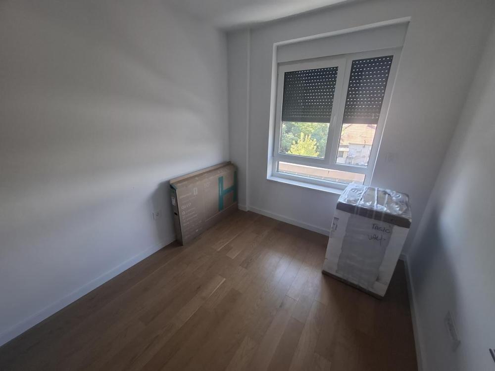 Slika 8 - Trosoban stan za izdavanje, 65m2, 1.000€