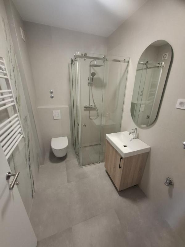 Slika 10 - Trosoban stan za izdavanje, 65m2, 1.000€