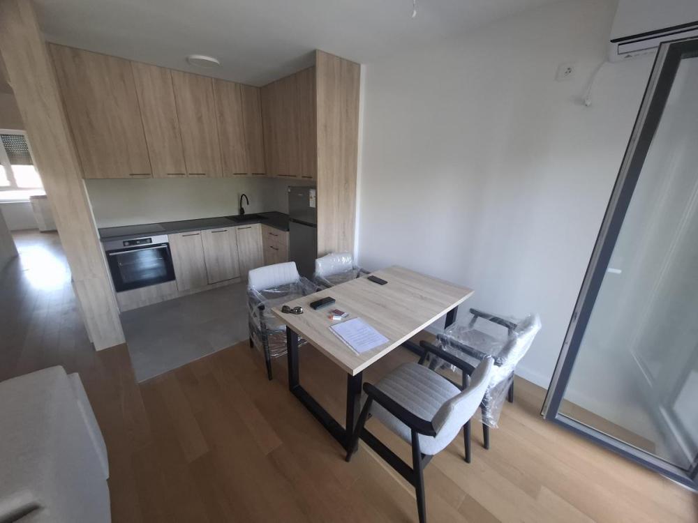 Slika 4 - Trosoban stan za izdavanje, 65m2, 1.000€