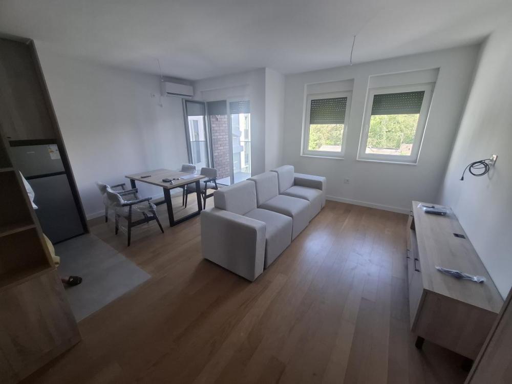 Slika 2 - Trosoban stan za izdavanje, 65m2, 1.000€