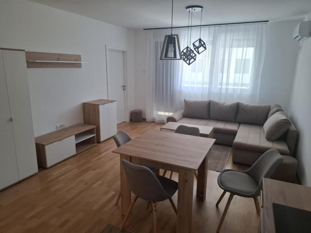 Slika 1 - Dvosoban stan za izdavanje, 46m2, 450€