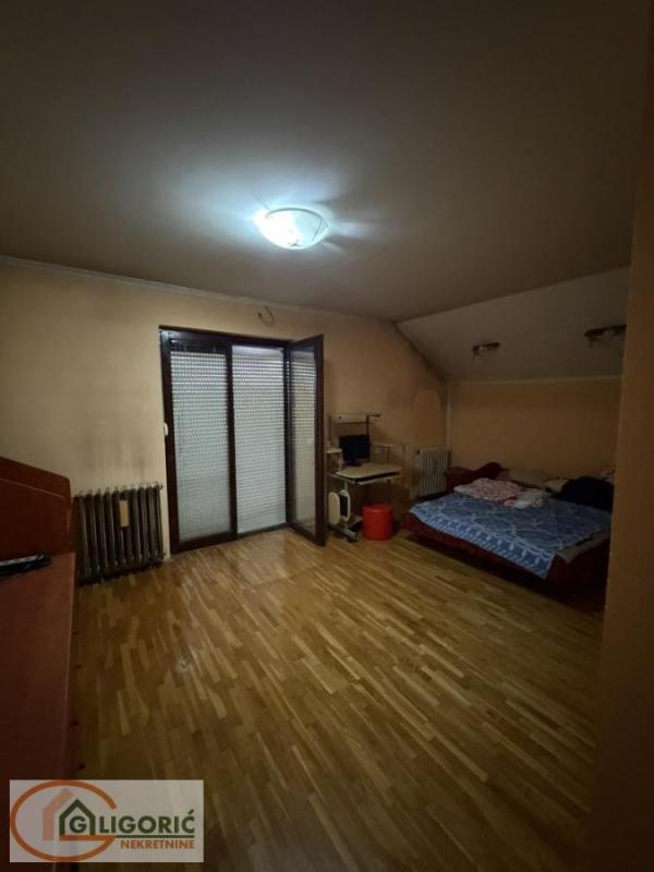 Slika 9 - Jovanke Radaković,  Kuća na prodaju, 300m2, 300.000€