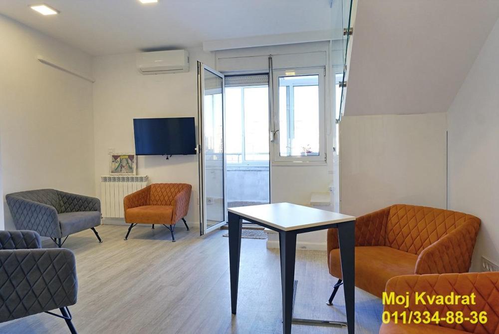 Glavna slika -Petosoban stan za izdavanje, 118m2, 1.600€