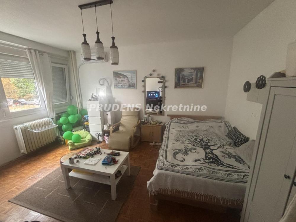 Slika 1 - Ustanička, Dvosoban stan na prodaju, 50m2, 165.000€